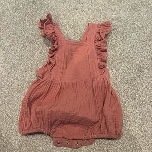 12-18m romper EUC